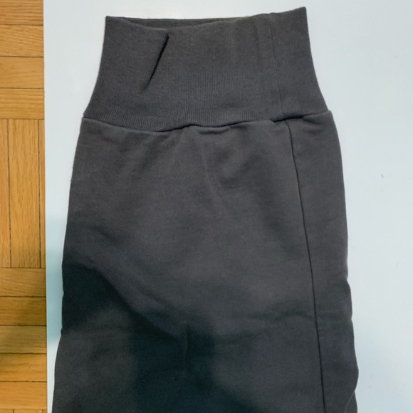 Sweat pants - Picture 2 of 5